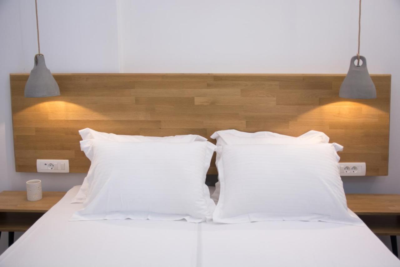 Amphitrite Suites Santorini Vóthon Exterior foto