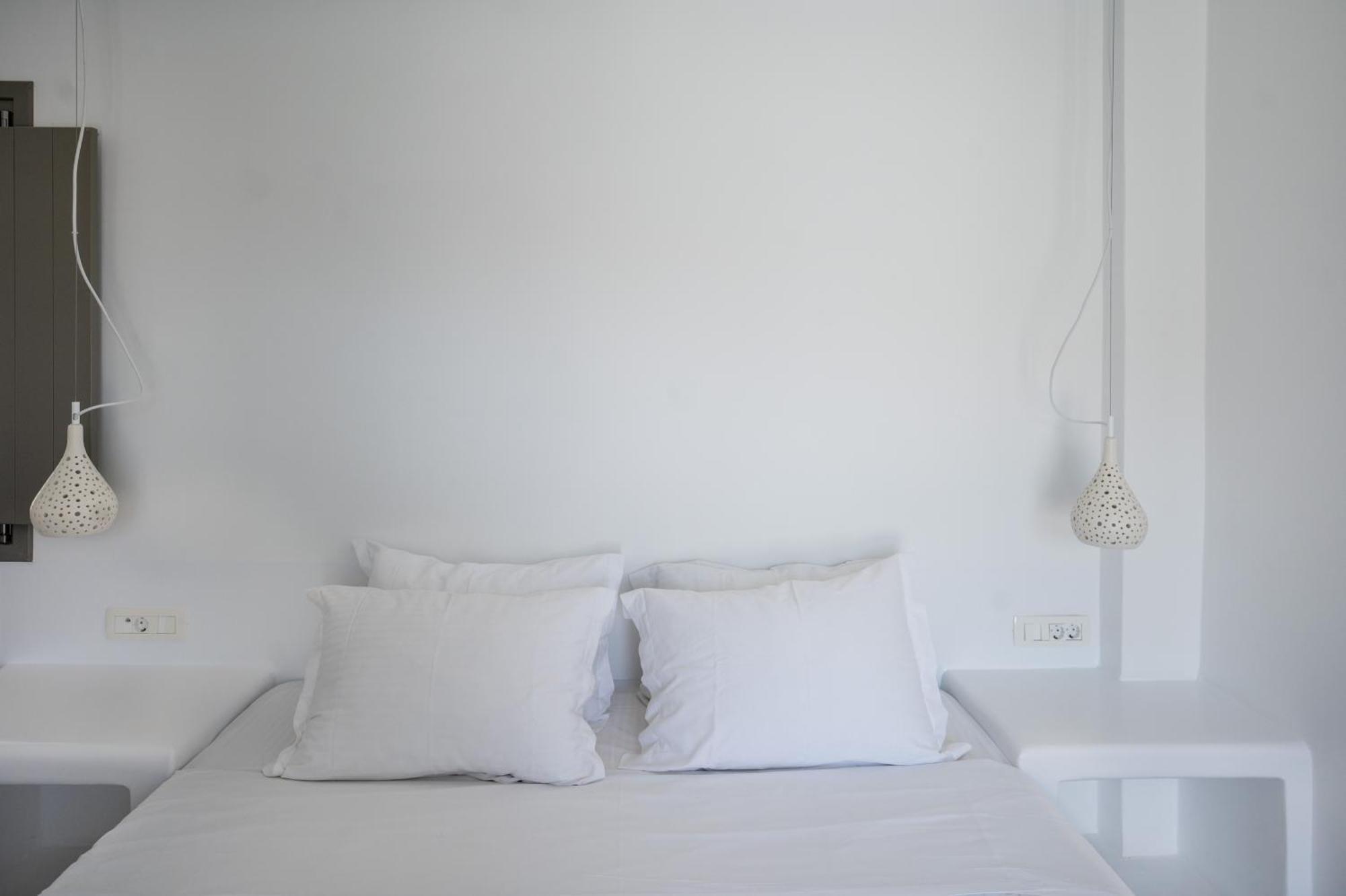 Amphitrite Suites Santorini Vóthon Exterior foto