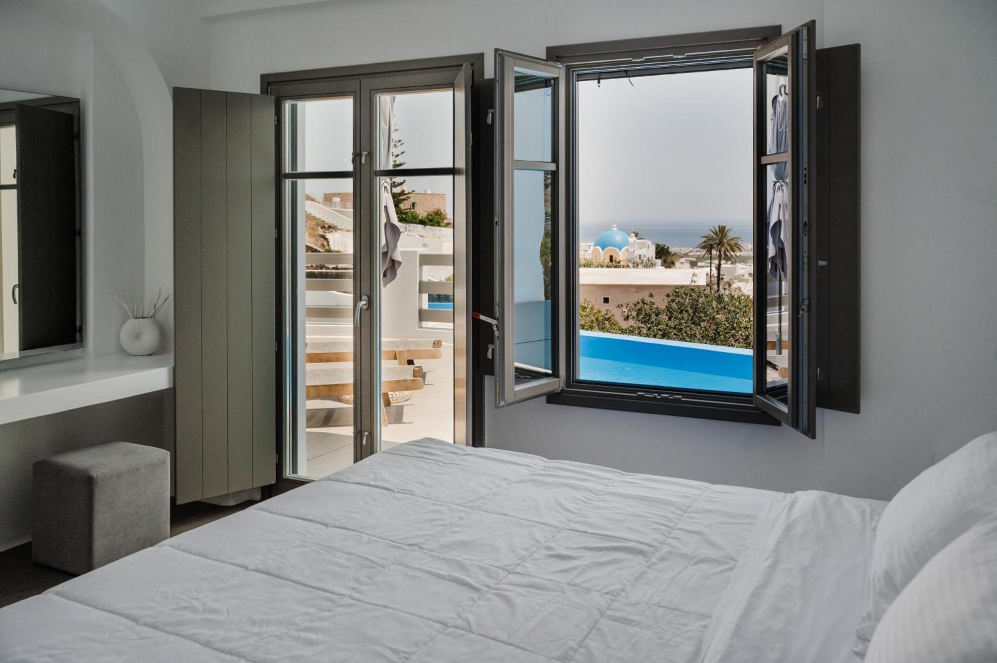 Amphitrite Suites Santorini Vóthon Exterior foto