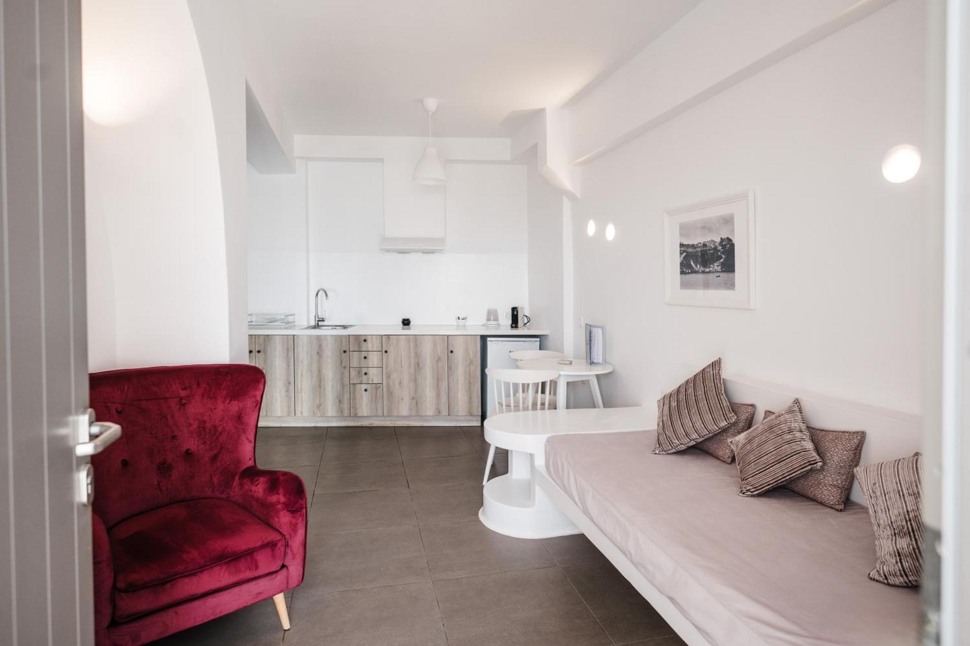 Amphitrite Suites Santorini Vóthon Exterior foto