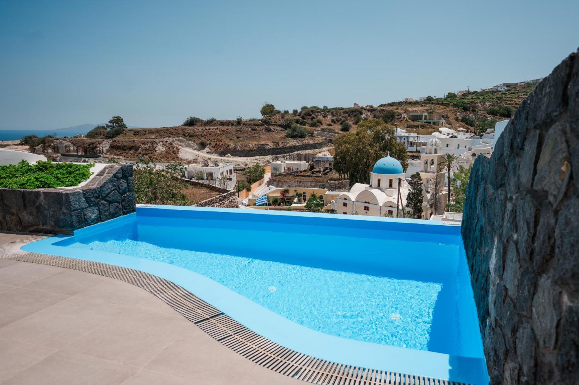 Amphitrite Suites Santorini Vóthon Zimmer foto