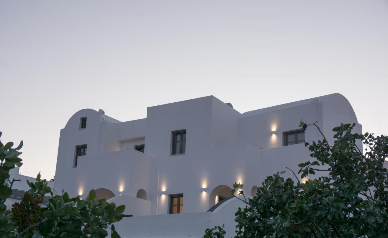 Amphitrite Suites Santorini Vóthon Exterior foto